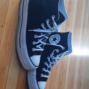 Black converse size:US 7